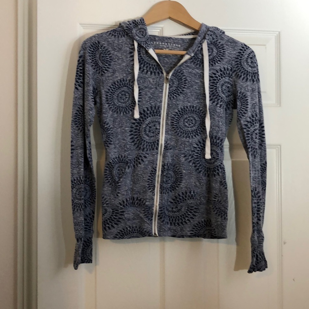 Aeropostale Size S Zip Up Hooded Sweatshirt Mandela Design